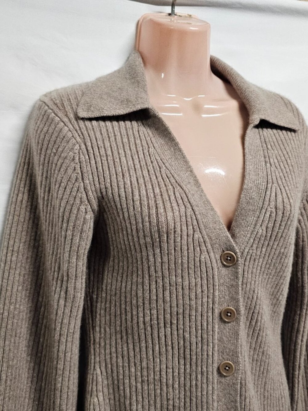 Reformation Shea Cashmere Collared Cardigan Sweater Women Size XS - Picture 2 of 15
